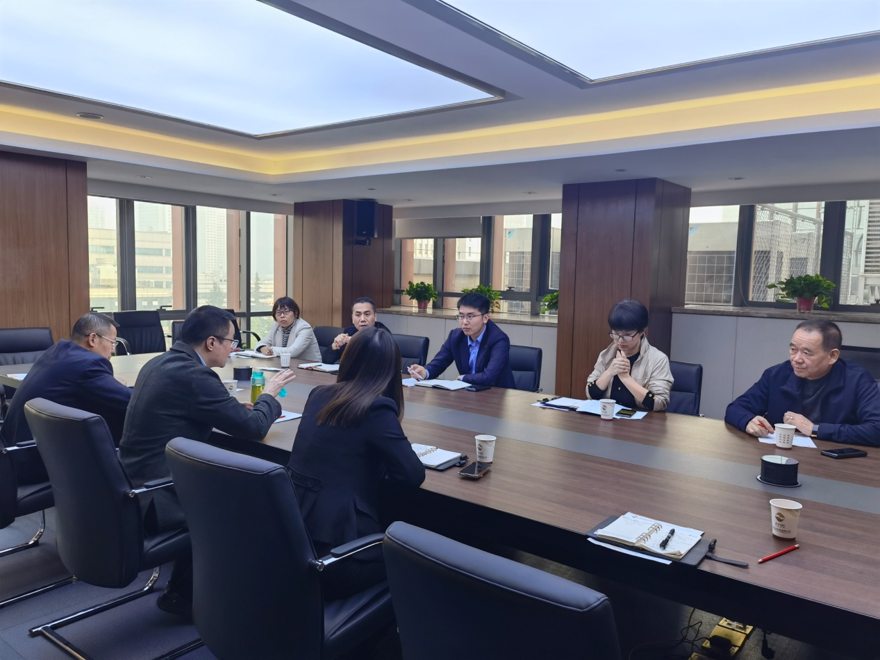 固定收益部與長安信托政信事業(yè)部、西安未央城市建設集團有限公司進行業(yè)務座談                                                                                         