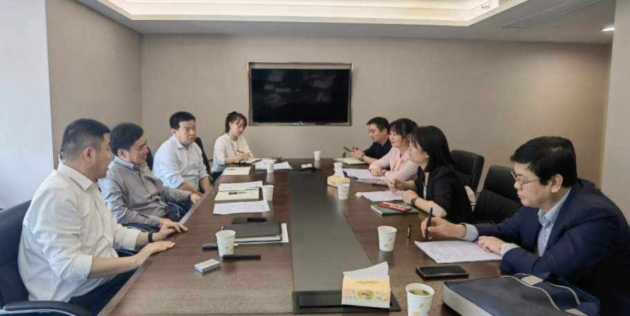 公司與經(jīng)開區(qū)管委會財政局、經(jīng)開渭發(fā)集團座談